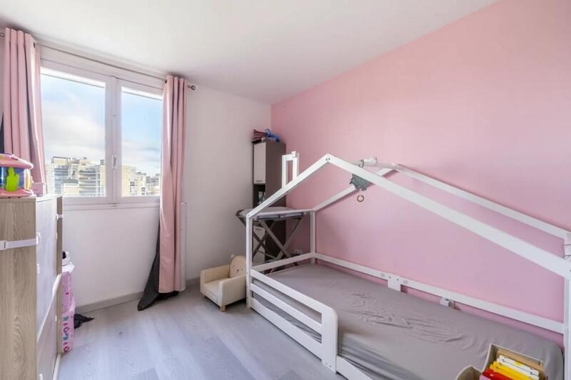 Appartement - 81 m² - 4 pièces