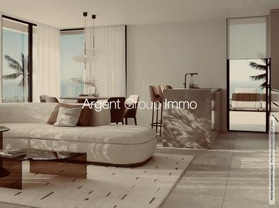 Appartement - 100 m² - 4 pièces