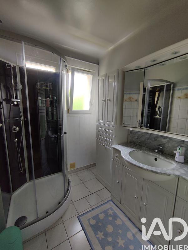 Maison - 122 m² - 7 pièces