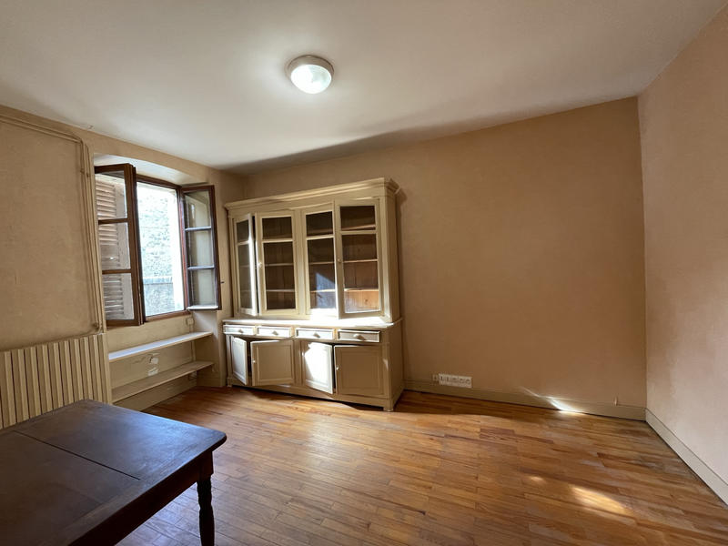 Maison - 170 m² - 7 pièces