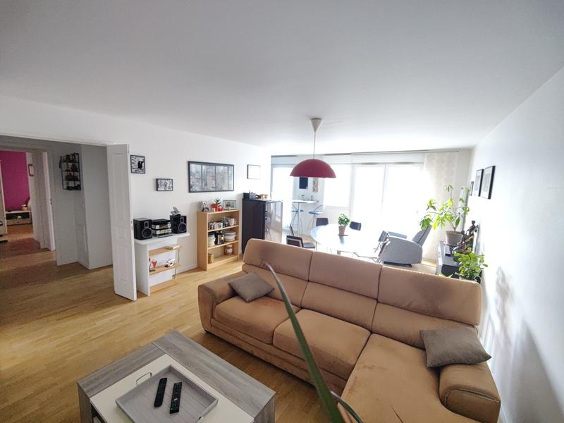 Appartement - 75 m² - 3 pièces