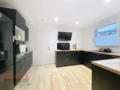 Maison - 89 m² - 5 pièces