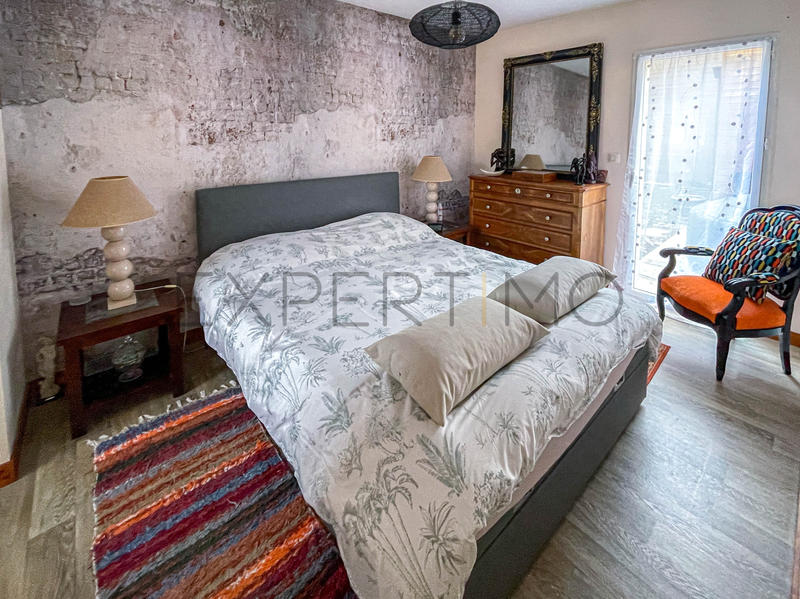 Propriété - 140 m² - 5 pièces