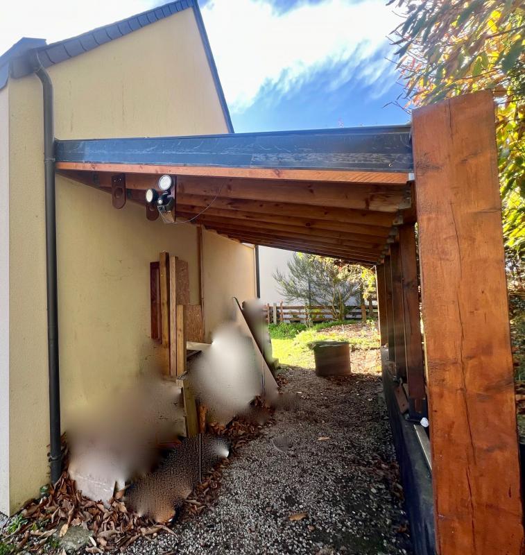 Maison - 92 m² - 5 pièces