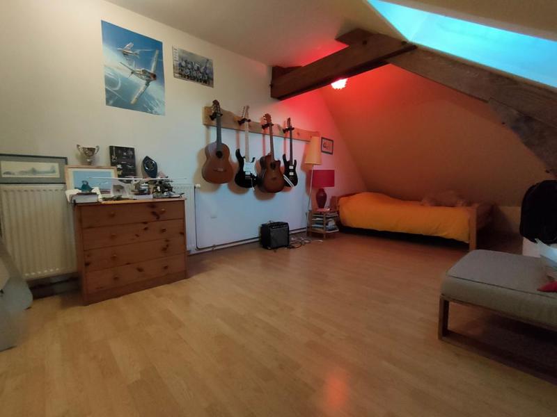 Maison - 152 m² - 7 pièces