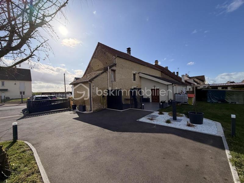 Maison - 115 m² - 5 pièces