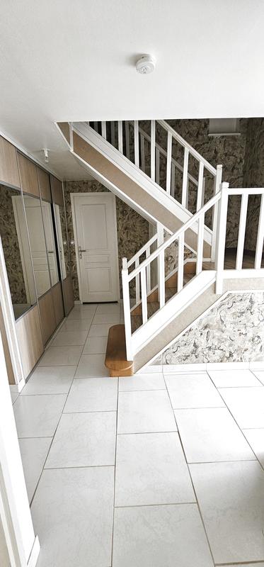 Maison - 141 m² - 6 pièces