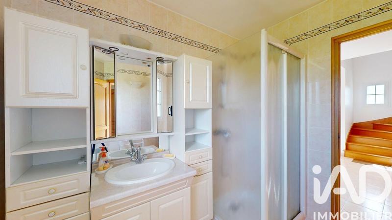 Maison - 127 m² - 7 pièces