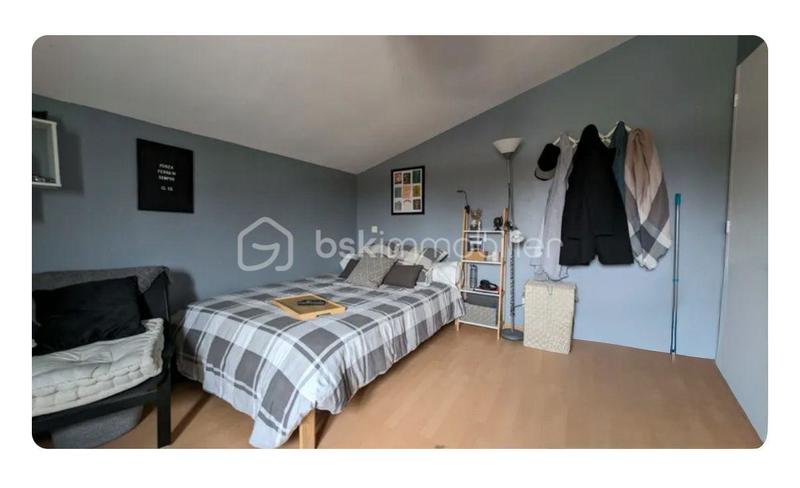 Maison - 166 m² - 6 pièces