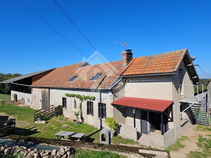 Maison - 95 m² - 4 pièces