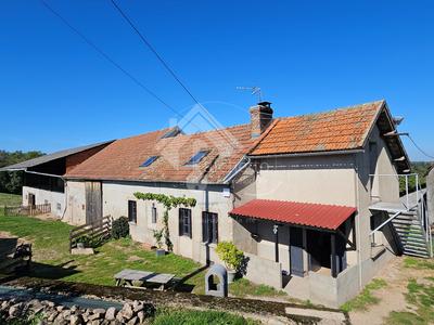 Maison - 95 m² - 4 pièces