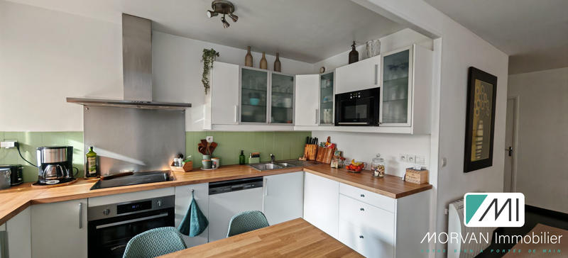 Appartement - 85 m² - 5 pièces