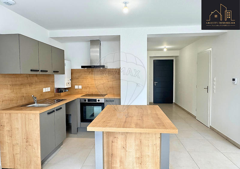 Maison - 103 m² - 5 pièces