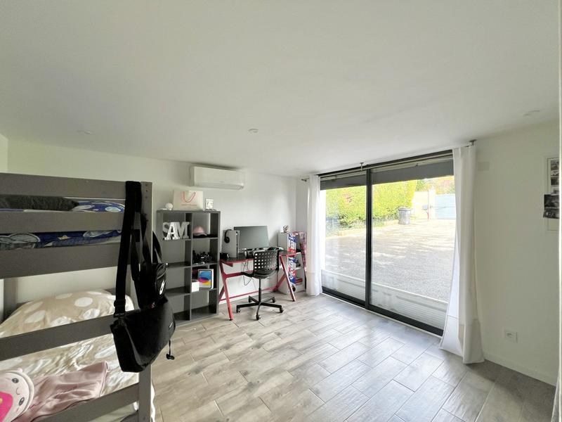 Maison - 164 m² - 8 pièces