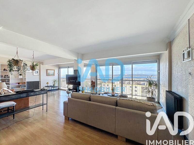 Appartement - 83 m² - 2 pièces