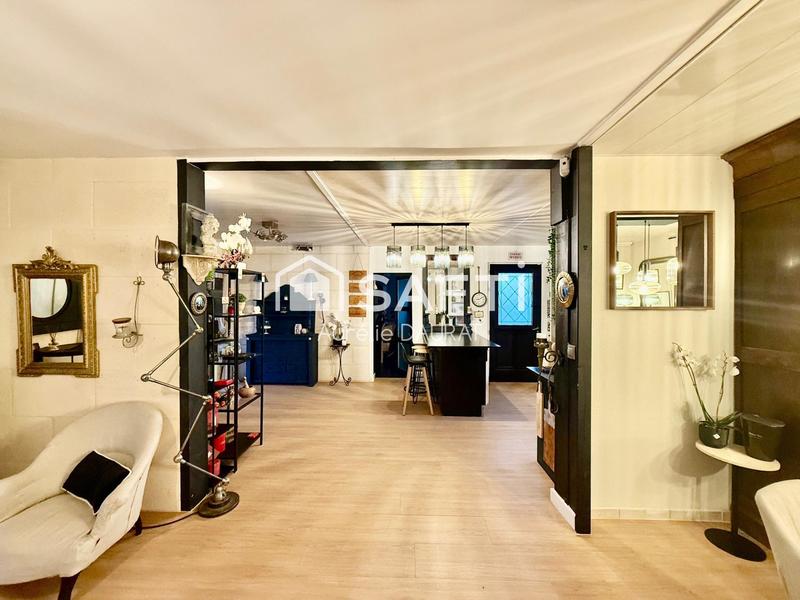 Maison - 144 m² - 4 pièces