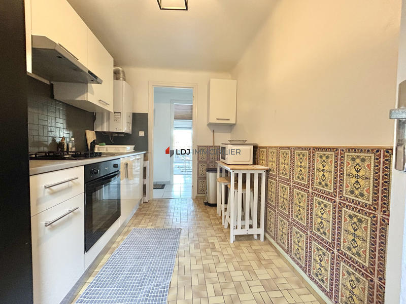 Appartement - 93 m² - 3 pièces