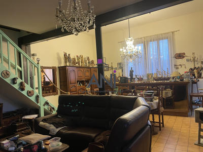 Maison - 169 m² - 6 pièces