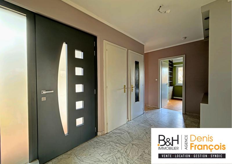 Maison ancienne - 216 m² - 7 pièces