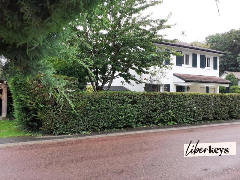 Maison - 155 m² - 7 pièces