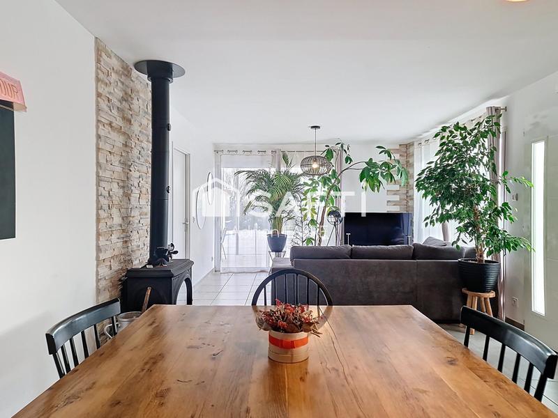 Maison - 100 m² - 4 pièces