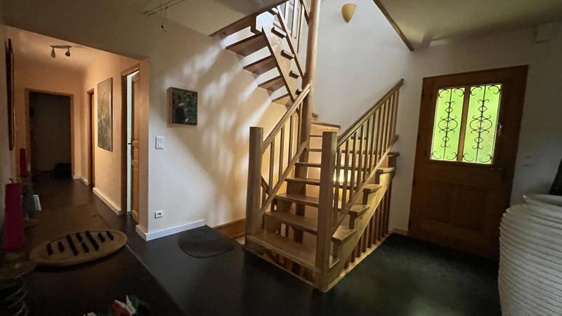 Pavillon - 270 m² - 7 pièces