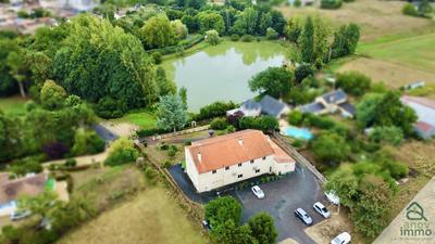 Local commercial - 545 m²