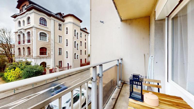 Studio - 23 m² - 2 pièces