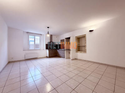 Maison - 103 m² - 4 pièces