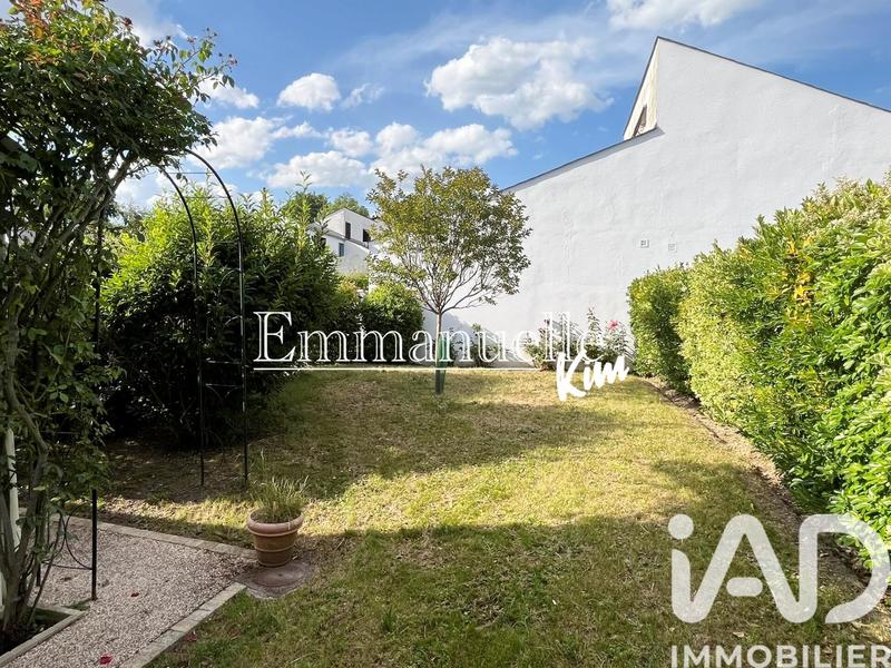 Maison - 110 m² - 6 pièces