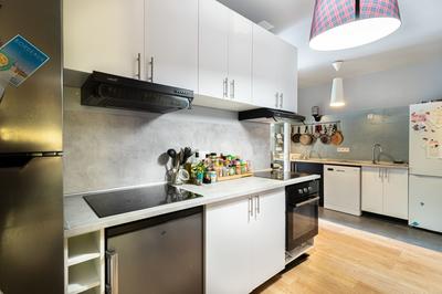 Maison traditionnelle - 213 m² - 11 pièces