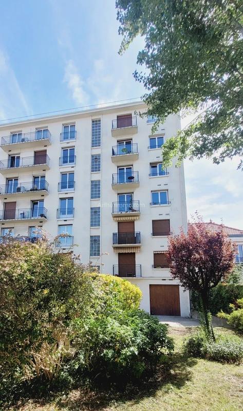 Appartement - 105 m² - 5 pièces