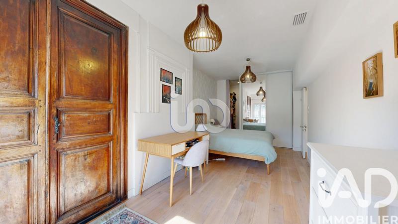 Appartement - 111 m² - 4 pièces