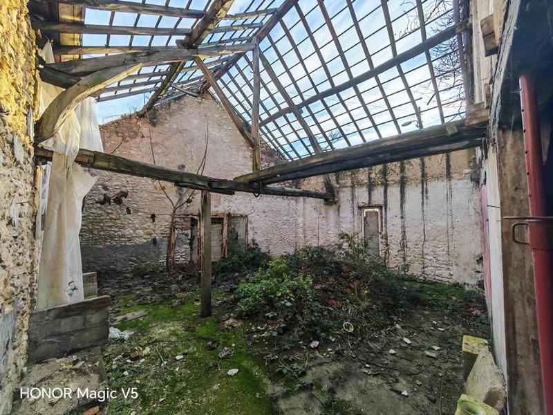 Immeuble - 2 850 m² - 15 pièces