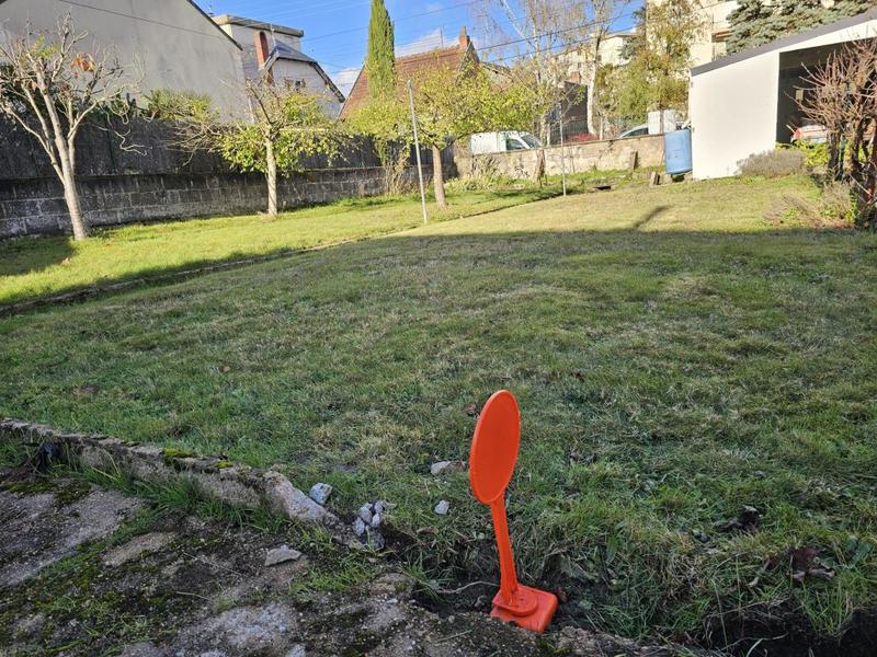 Terrain constructible - 200 m²