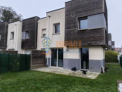 Maison - 68 m² - 4 pièces