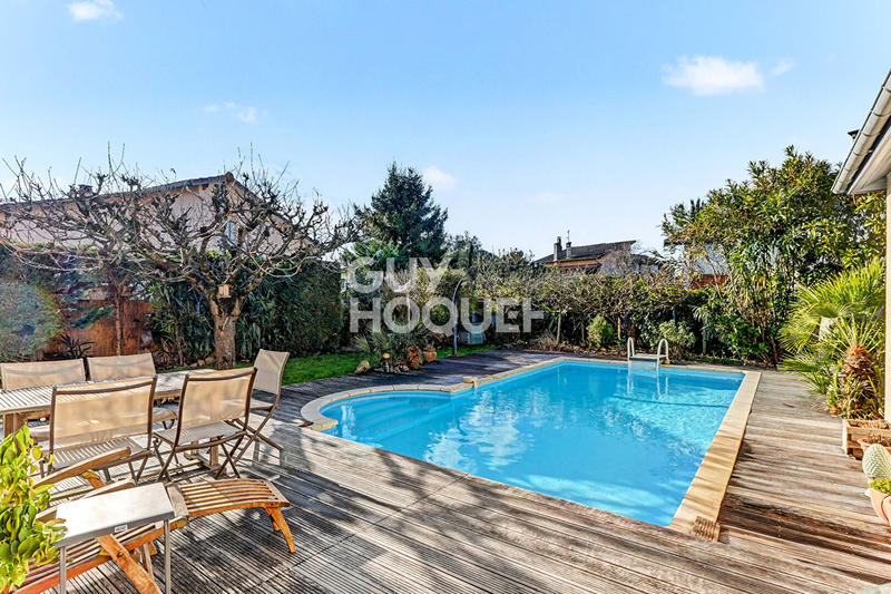 Maison - 161 m² - 6 pièces