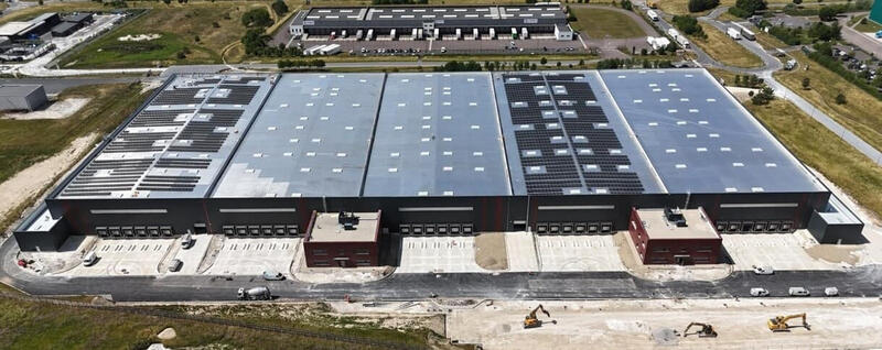 Local commercial - 5 966 m²