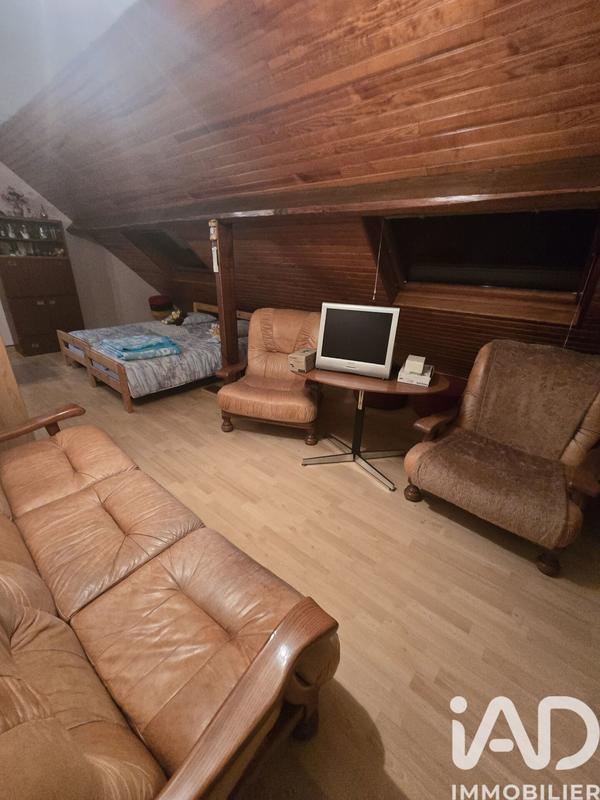 Maison - 145 m² - 7 pièces