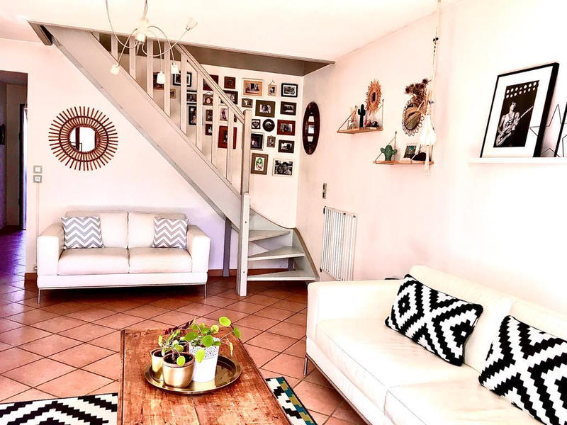 Maison - 98 m² - 4 pièces