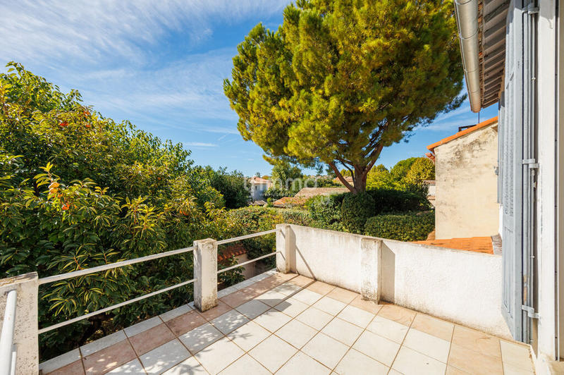 Maison - 93 m² - 5 pièces