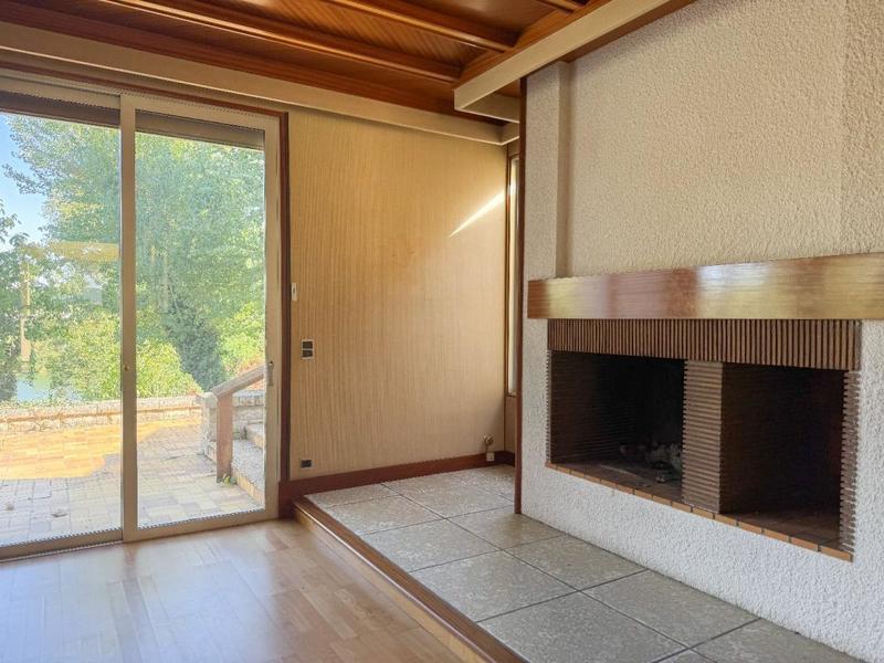 Propriété - 344 m² - 9 pièces