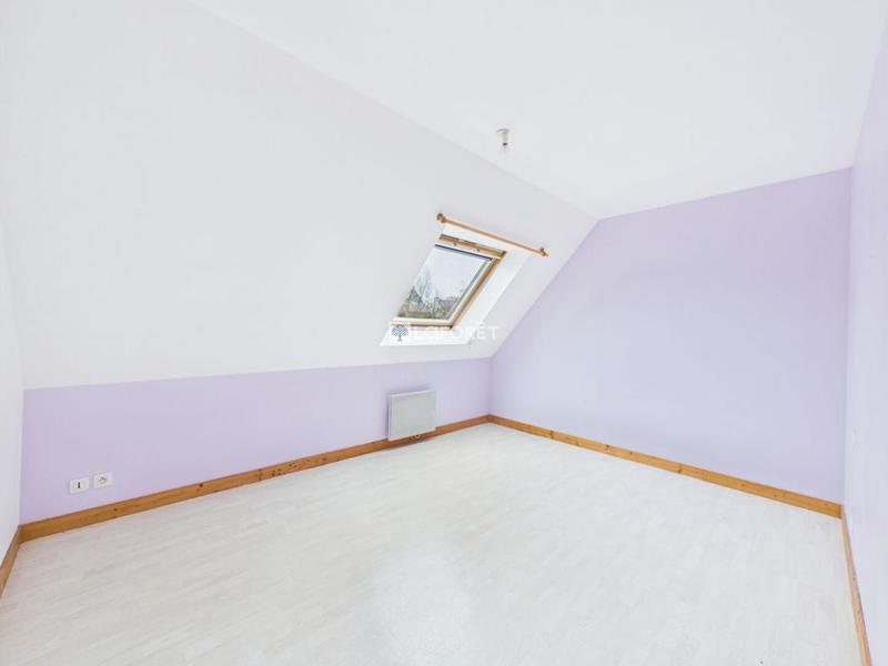 Maison - 83 m² - 5 pièces