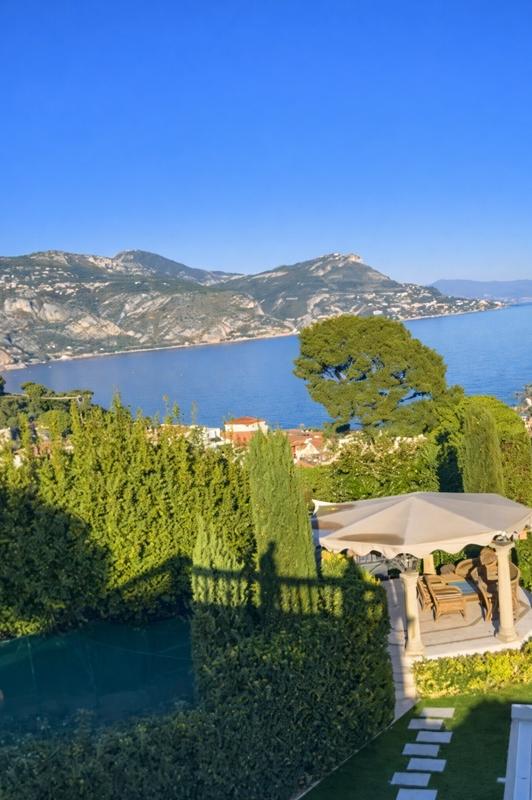 Villa - 470 m² - 7 pièces