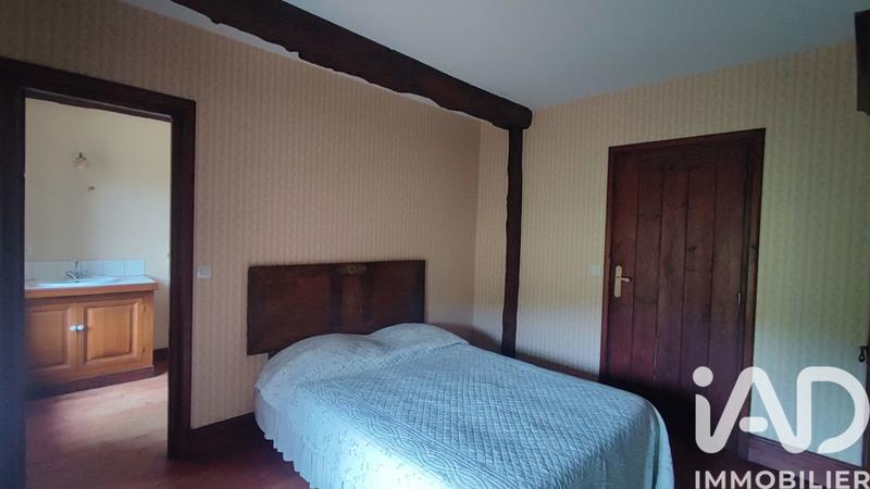 Maison - 650 m² - 20 pièces