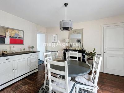 Maison de ville - 119 m² - 6 pièces