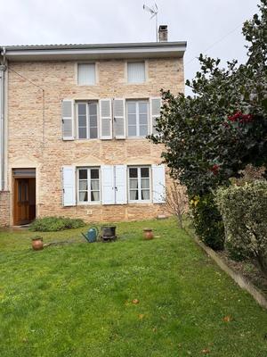 Maison - 89 m² - 4 pièces
