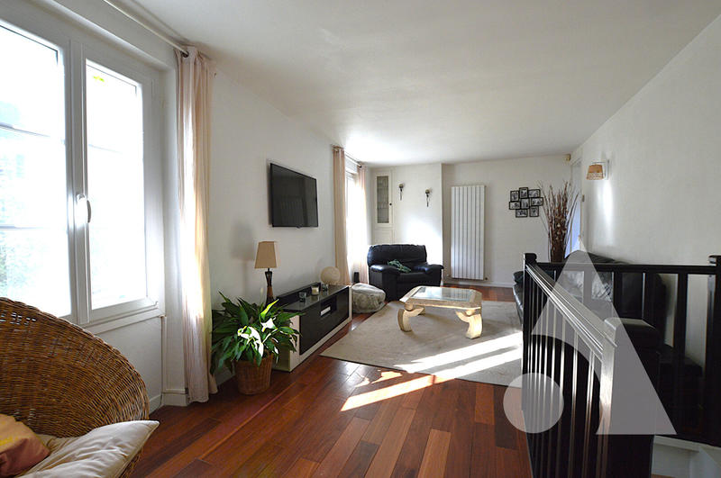 Maison - 119 m² - 7 pièces