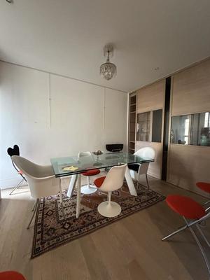 Appartement - 144 m² - 4 pièces