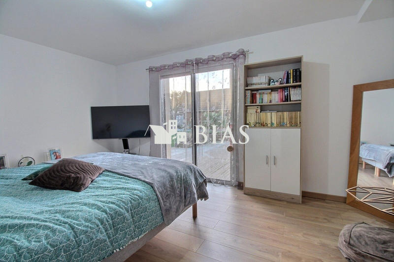 Maison - 163 m² - 7 pièces